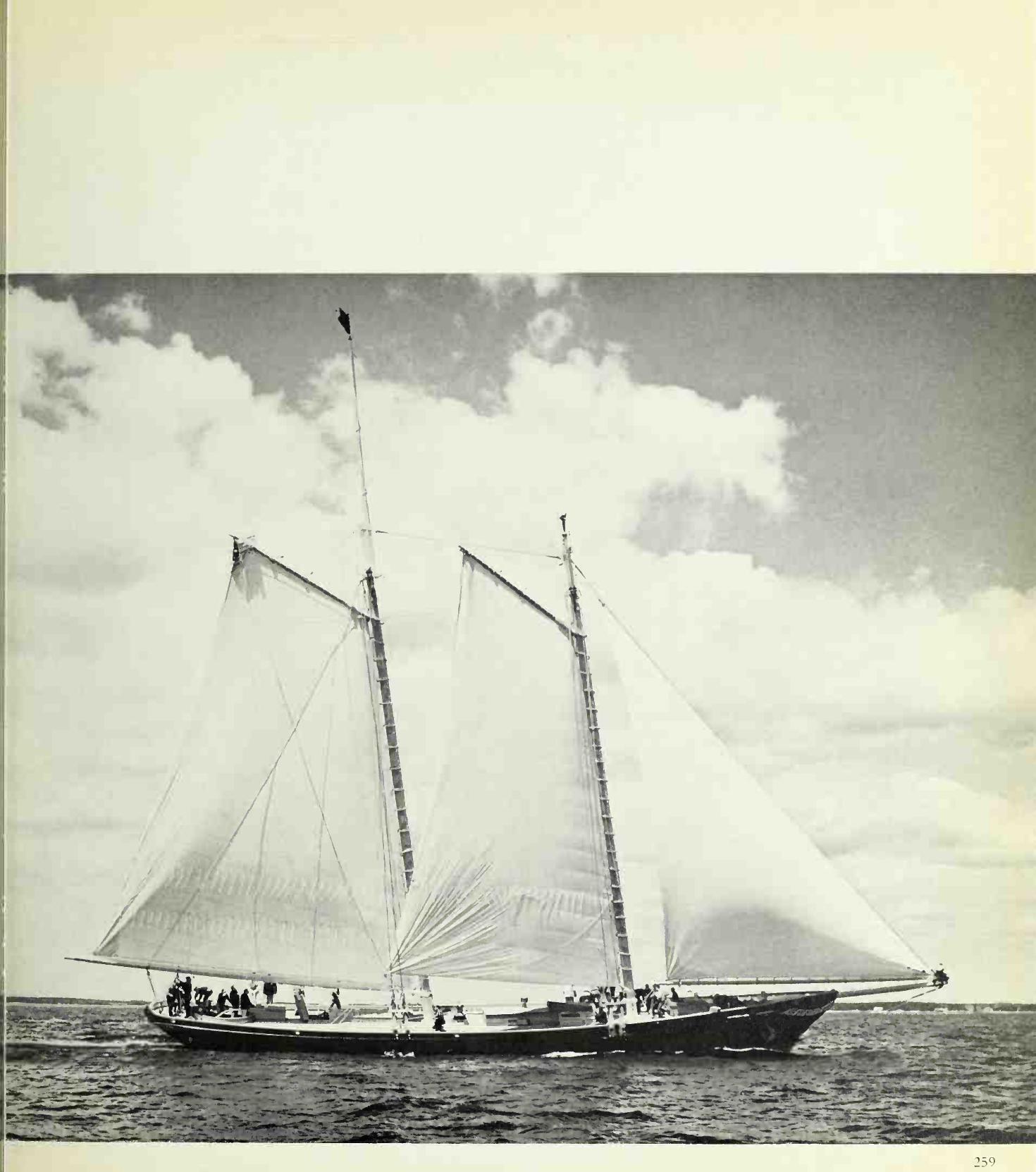 Great Sailing Ships — страница 259