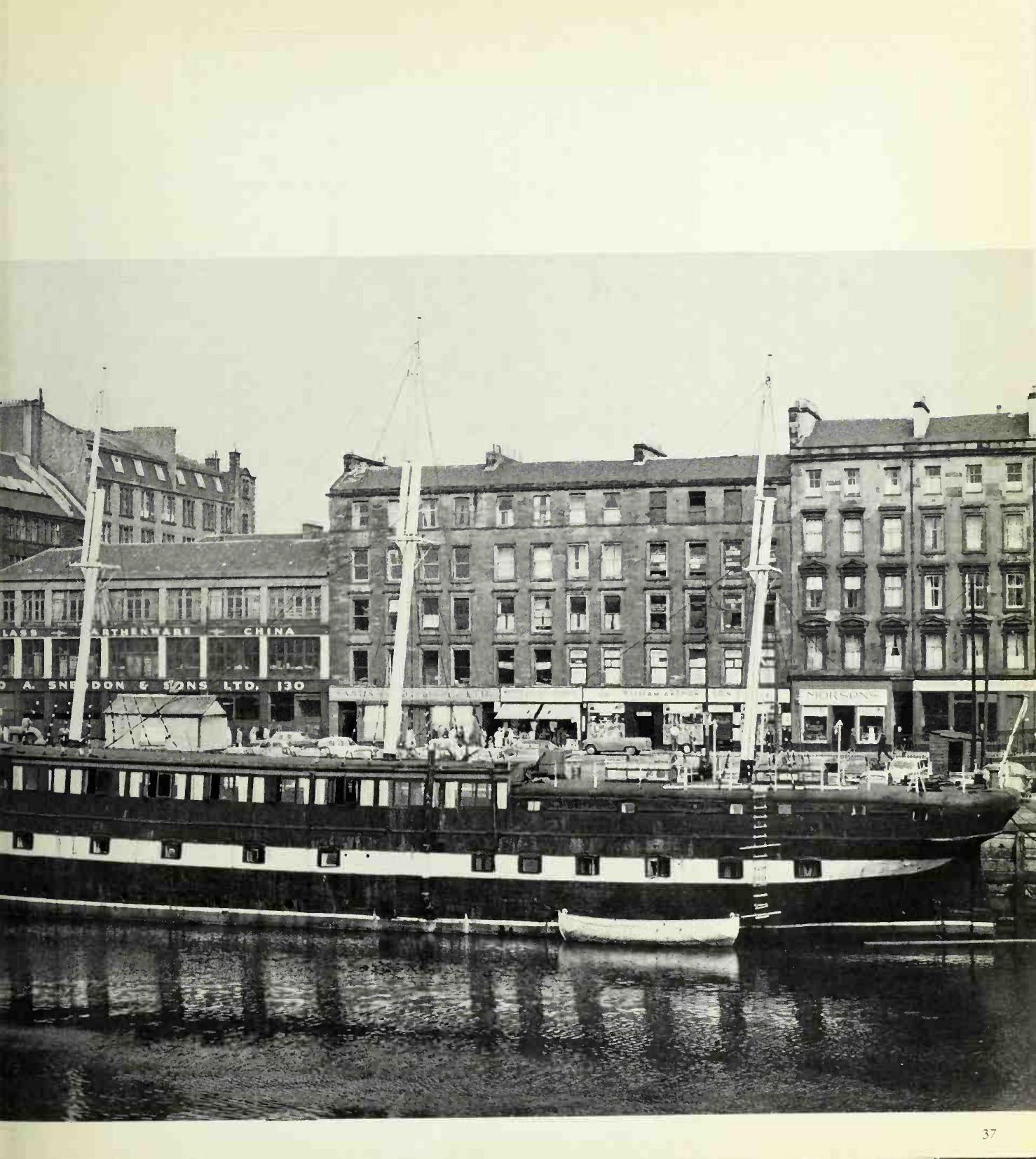 Great Sailing Ships — страница 37